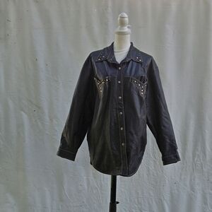 VINTAGE 70s 100% Leather ATLANTIC BEACH Women's Studded Leather Jacket
